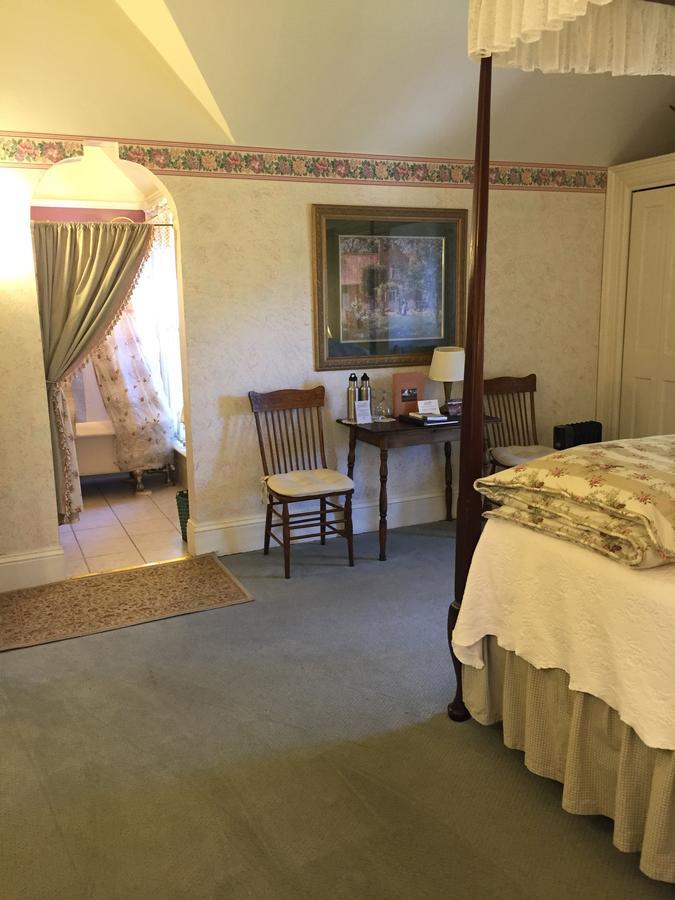 The Gables Wine Country Inn Санта-Роза Екстер'єр фото