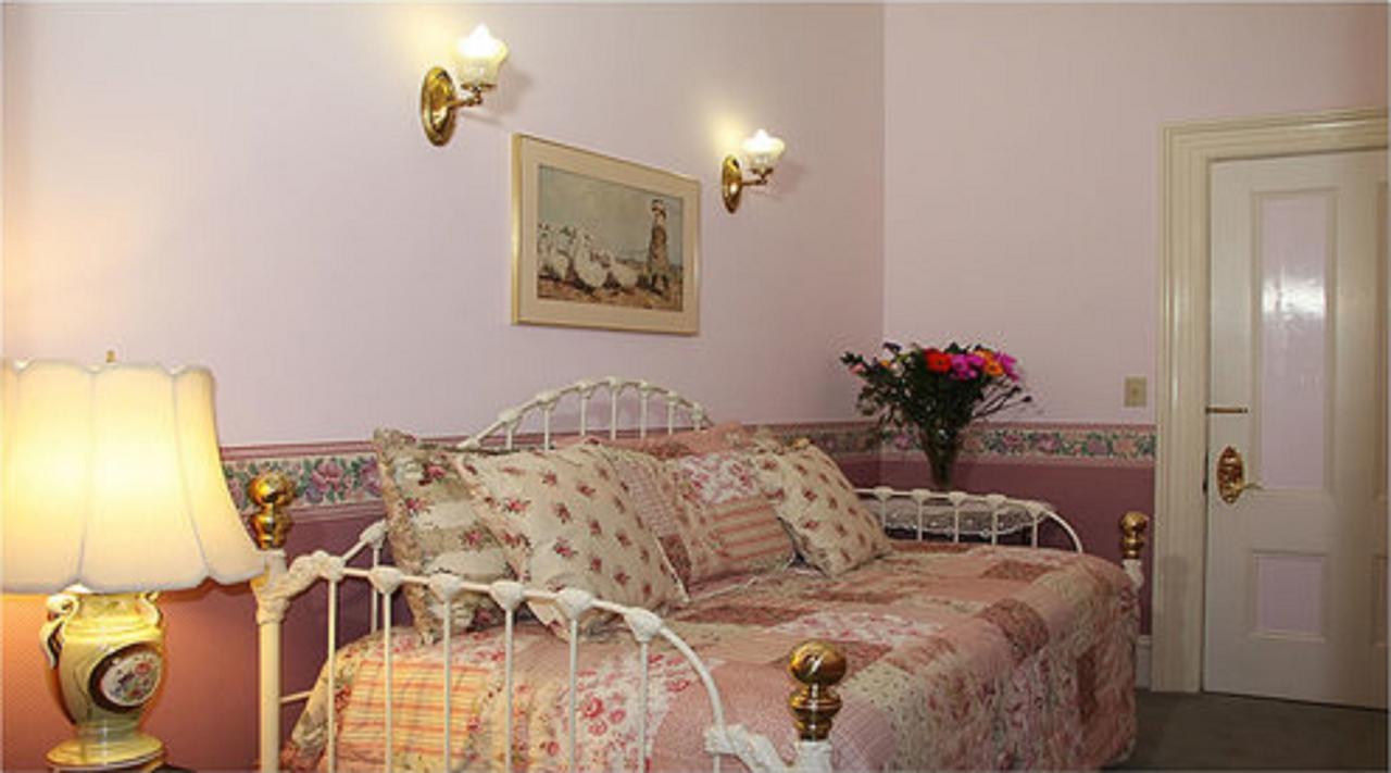The Gables Wine Country Inn Санта-Роза Екстер'єр фото