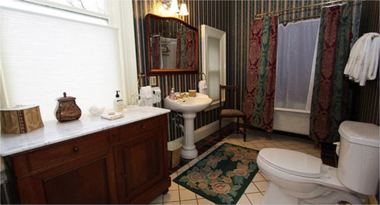 The Gables Wine Country Inn Санта-Роза Екстер'єр фото