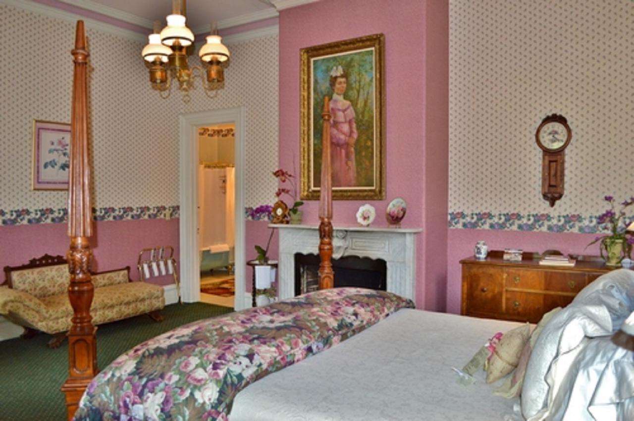 The Gables Wine Country Inn Санта-Роза Екстер'єр фото